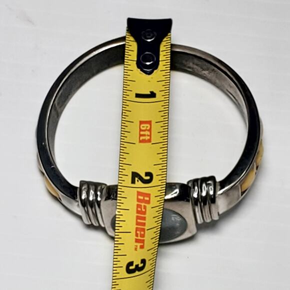 Studio Time STD985T Cuff Bracelet Quartz Analog Women's Cuff Watch 6" Untested - Picture 6 of 6